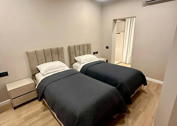 Venis Hotel