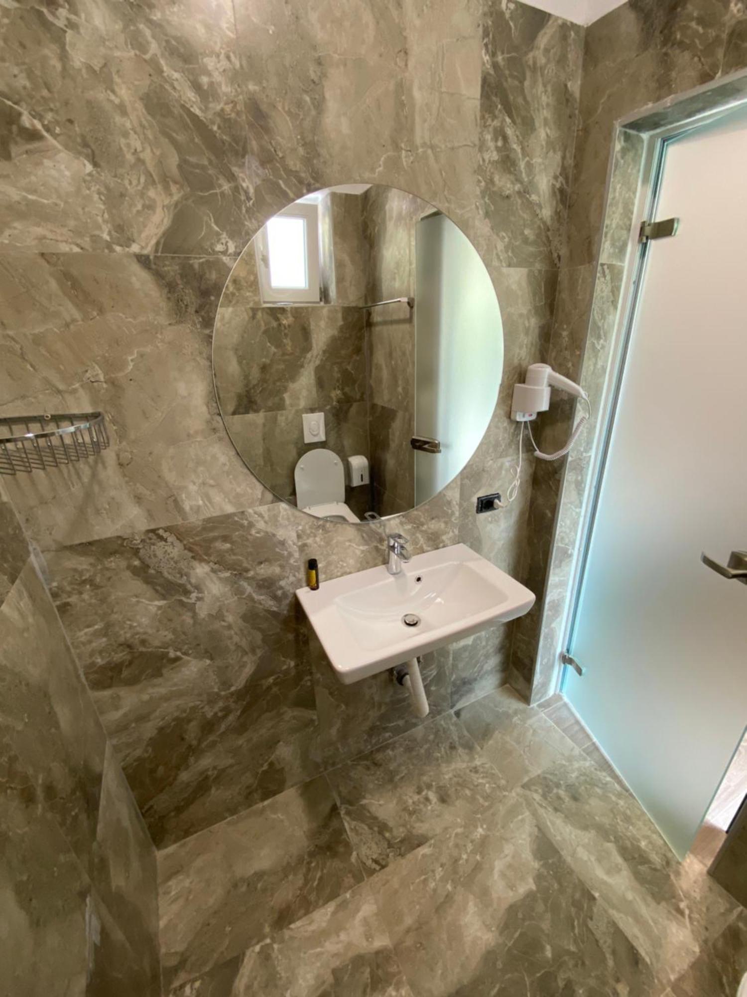 Venis Hotel Tirana